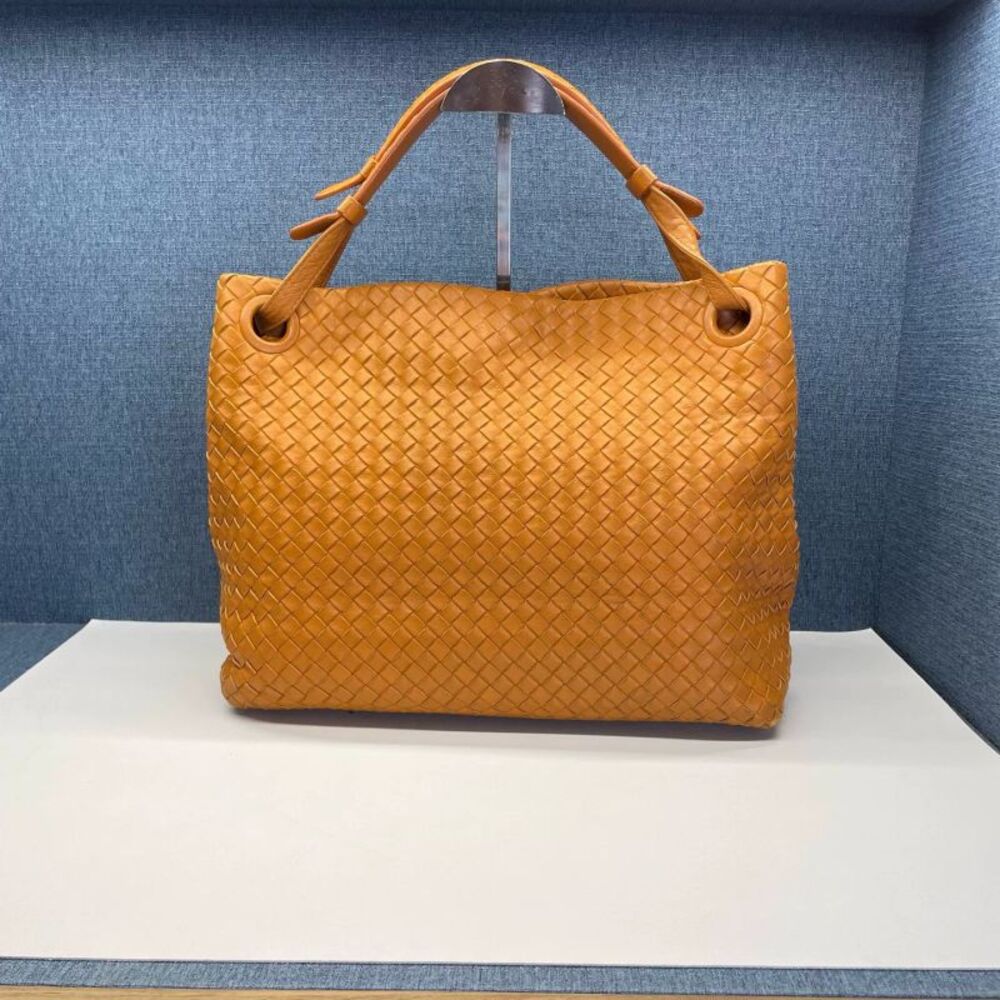 Bv Women Pre-Loved Bag Very Good Condition